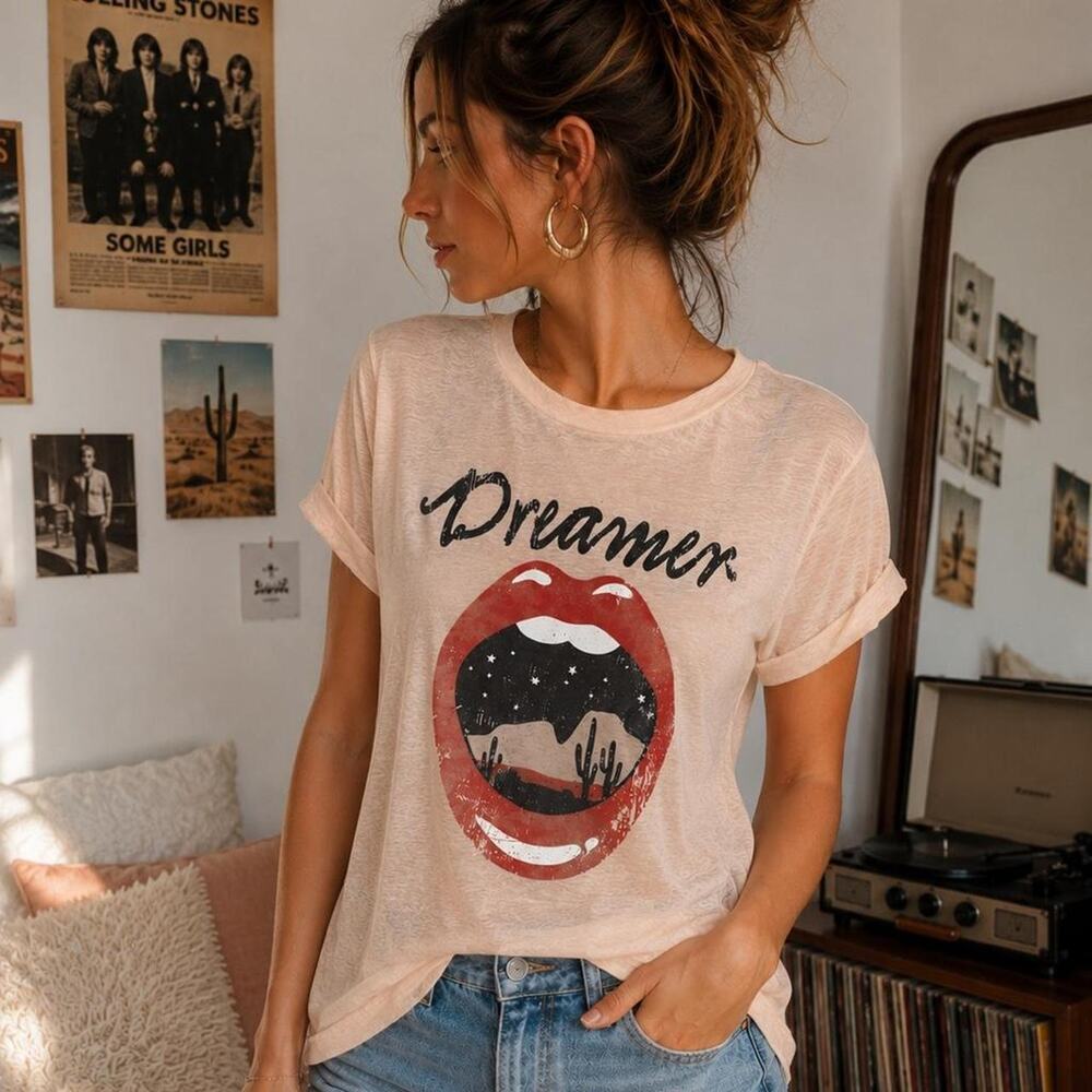 Zutter USA Dreamer Lips Graphic Tee Made in USA S